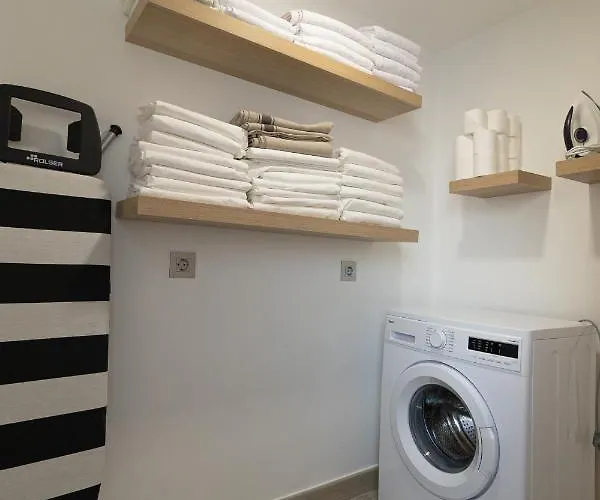 Tita بيت للعطل